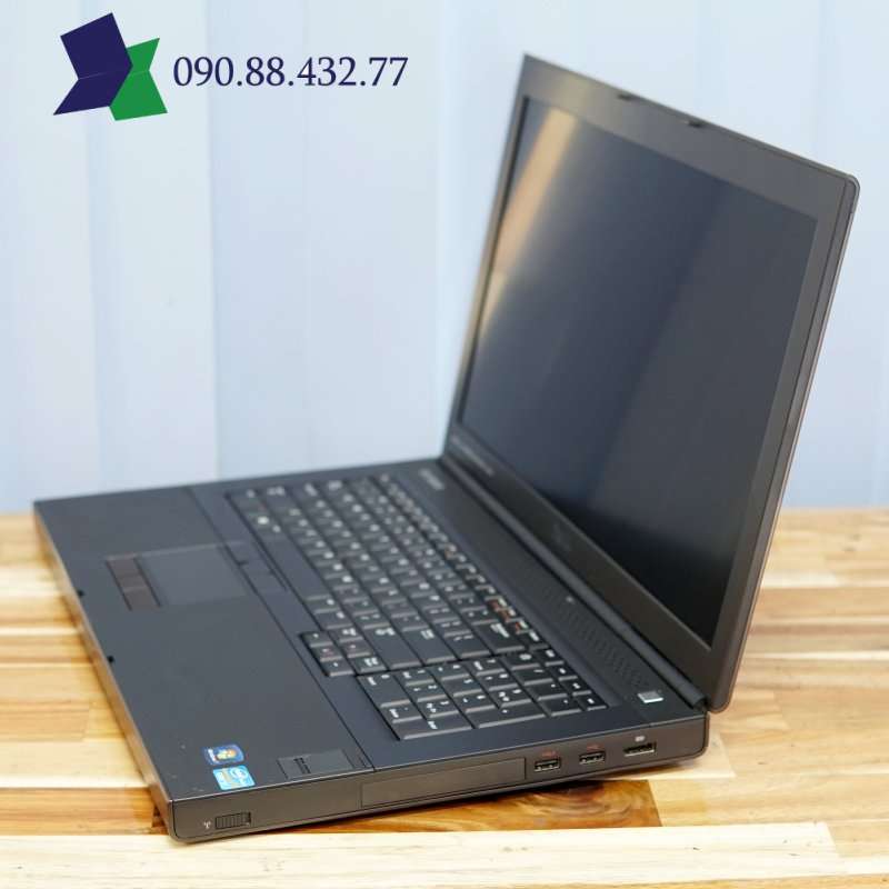 Dell Precision M6700 i7-3740QM RAM16G SSD256G 17.3" FULLHD vga K3000M